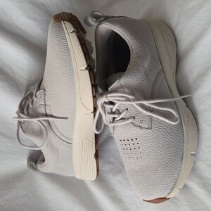 Dr. Comfort Ruth OrthoFeet Gel Insert Walking Shoes